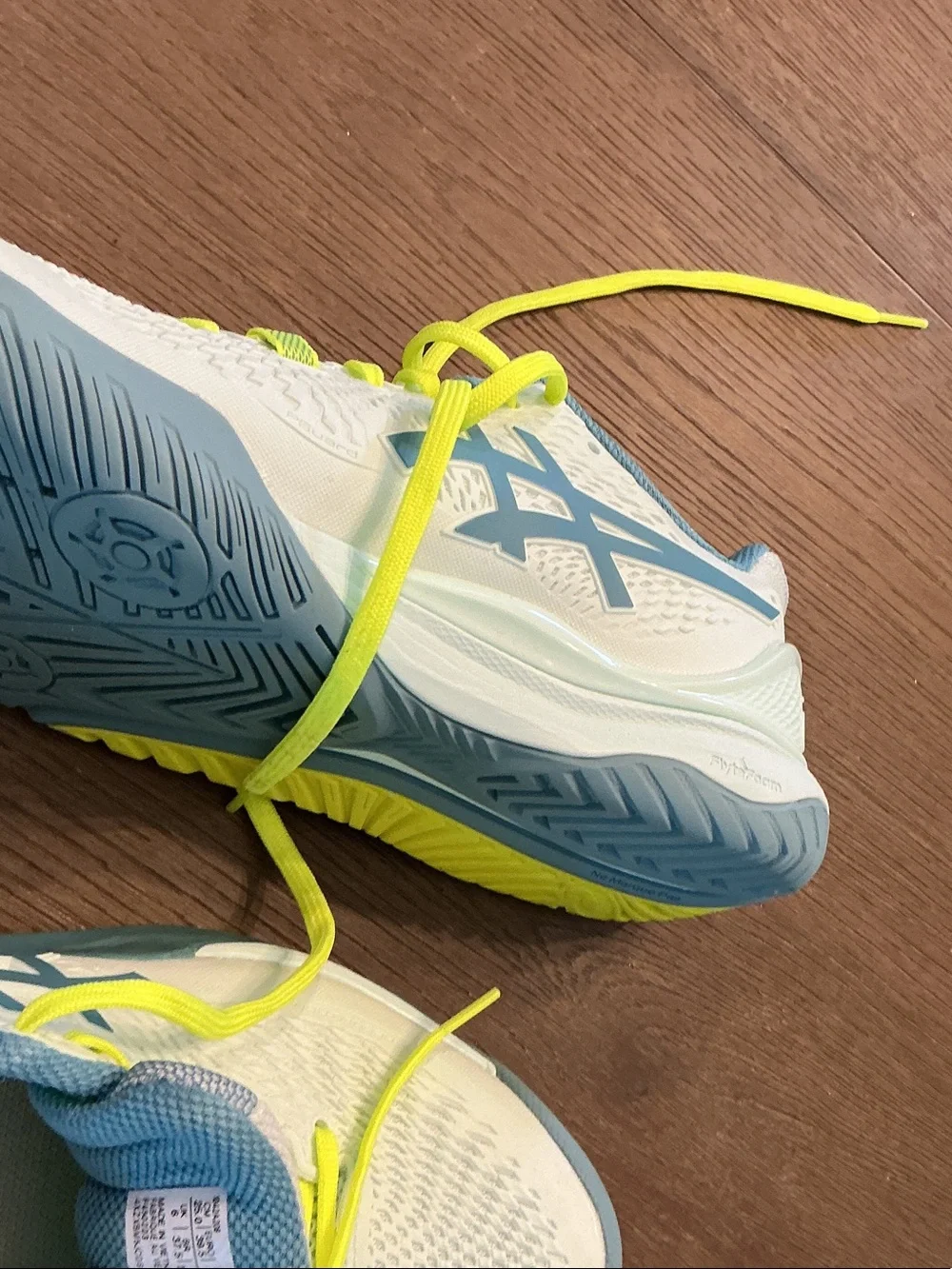 Asics gel resolution Blue tennis sneakers nwt